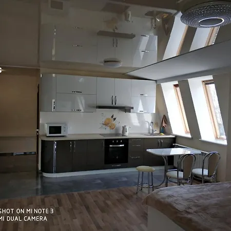 Apartment новобереговая, 8 кв. 17 *